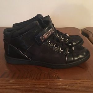 Women’s coach shoes